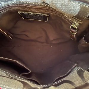 Brown coach purse .